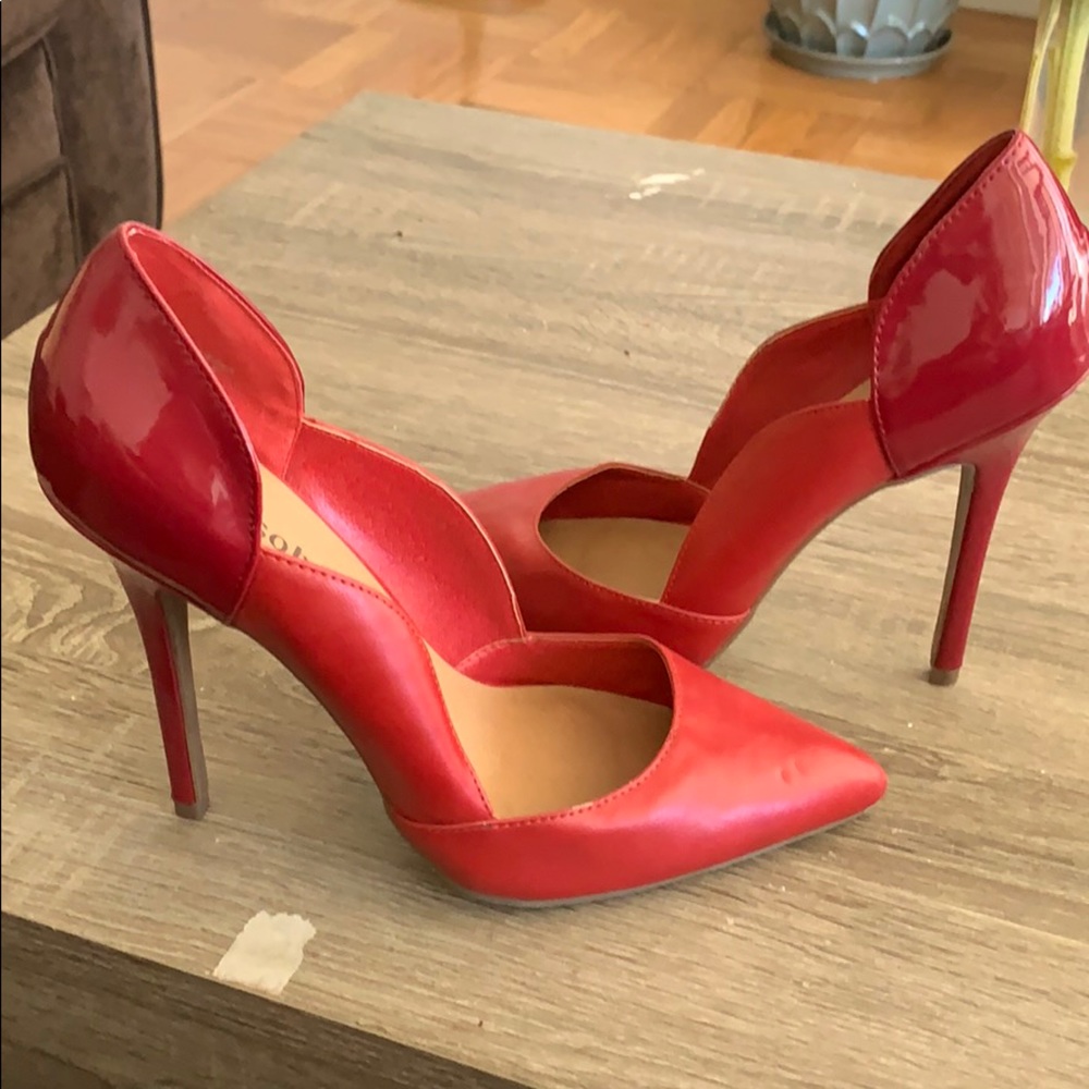 Red high heel shoes near perfect condition!!